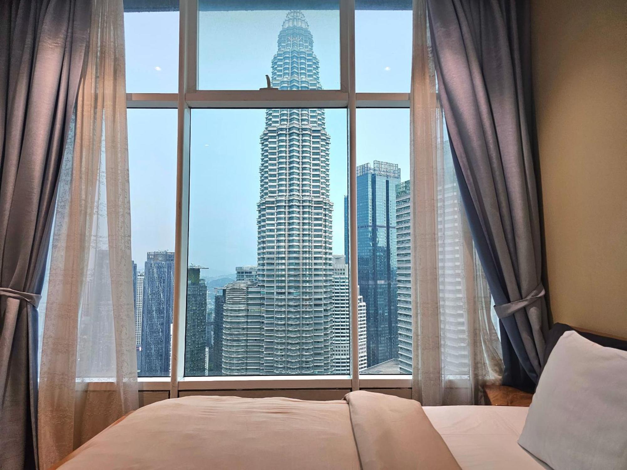 Sky Suites Klcc Jalan P Ramlee Kuala Lumpur Bagian luar foto
